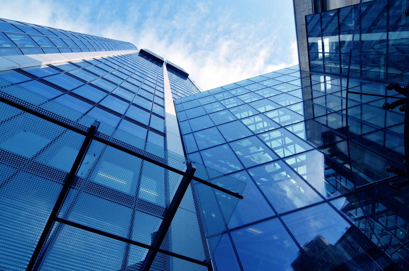 【专访】尊龙凯时动力彭强：在数字化转型的蹊径上，，尊龙凯时动力可以为企业做更多的事