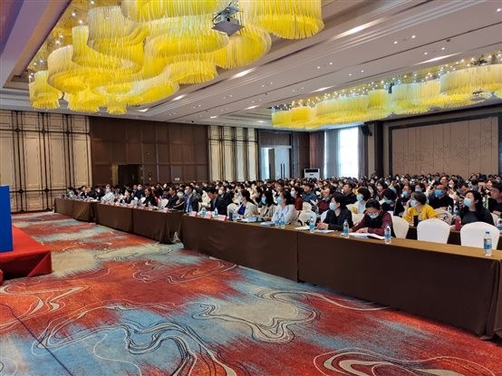 拥抱转变 突破立异——尊龙凯时动力受邀为中国总会计师协会授课